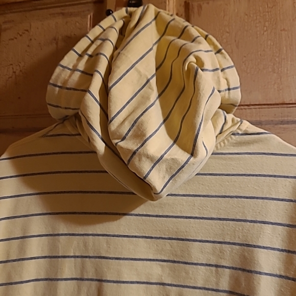 SJB yellow hoodie - Picture 9 of 13